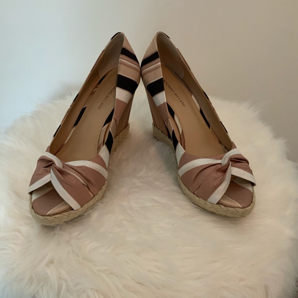 Wedge sandals